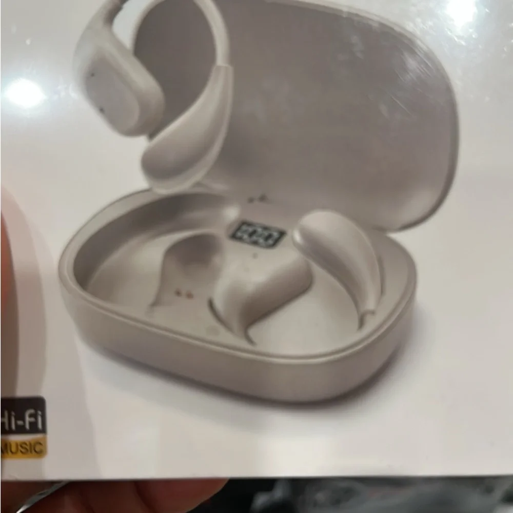 T16 Wireless Earbuds - Black